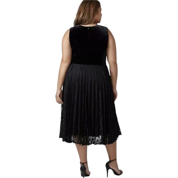 Lane Bryant Velvet & Lace Pleated Fit & Flare Midi Dress Size 22 NEW Party Chic - Picture 3 of 16